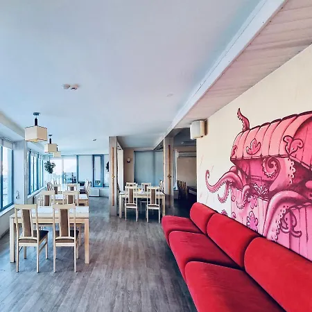 Mare & Restaurant 2*