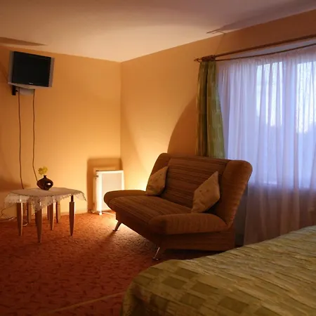 Otel Mare & Restaurant Roja