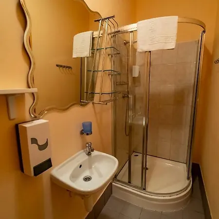 Otel Mare & Restaurant Roja