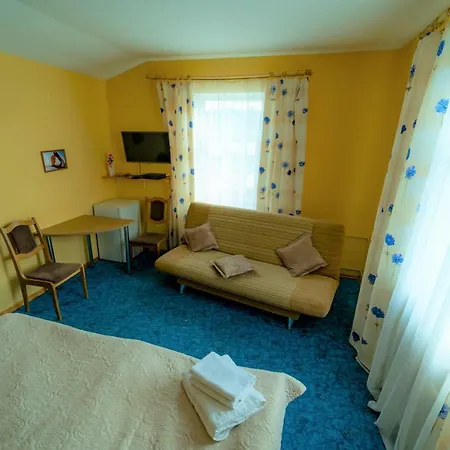 Mare & Restaurant Otel Roja